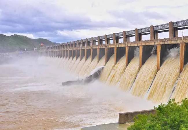 salem mettur dam water level 
